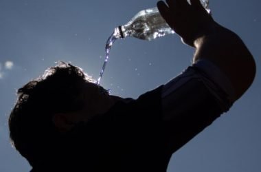 Onda de calor volta a atingir o Brasil e temperaturas devem bater recordes neste sábado